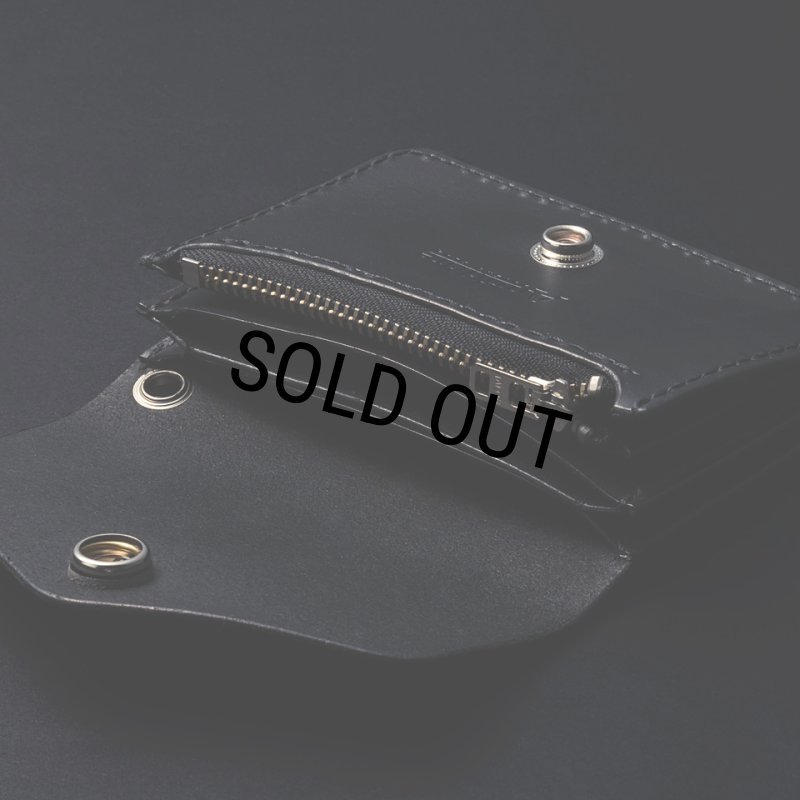 ANTIDOTE BUYERS CLUB/Compact Trucker Wallet（Black） - JONAS