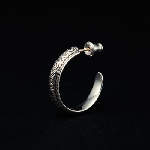 他の写真1: ANTIDOTE BUYERS CLUB/Engraved Hoop Earring（Single）（Silver）［フープイヤリング］