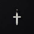 画像2: ANTIDOTE BUYERS CLUB/Engraved Cross Pendant（Silver）［クロスペンダント］ (2)