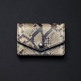 画像1: ANTIDOTE BUYERS CLUB/Compact Trucker Wallet（Python）（ナチュラル）［コンパクトトラッカーウォレット］ (1)