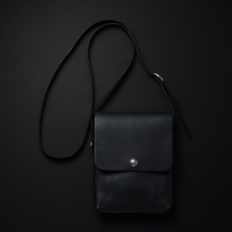 画像1: ANTIDOTE BUYERS CLUB/Leather Compact Shoulder Bag（Black）