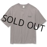 CALEE/Drop shoulder logo embroidery t-shirt（チャコール）［ドロップショルダーT-22春夏］