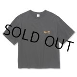 CALEE/Drop shoulder logo embroidery t-shirt（Limited）（Black/Orange）［ドロップショルダーT-22秋冬］
