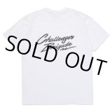 CHALLENGER/SIGNATURE TEE（WHITE）［プリントT-23春夏］
