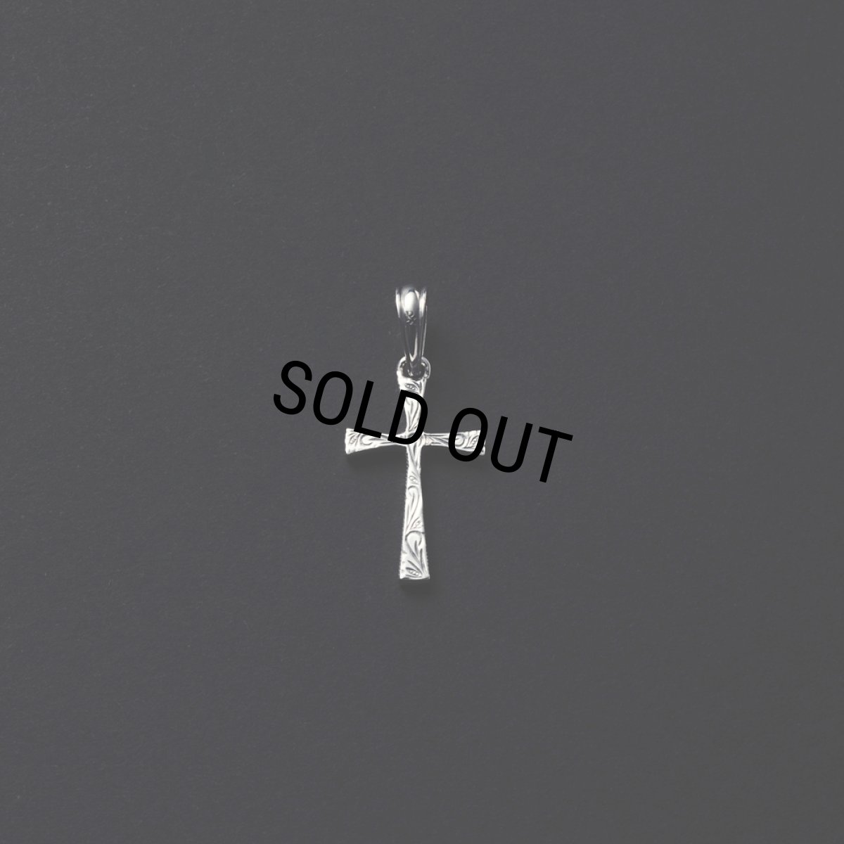 画像1: ANTIDOTE BUYERS CLUB/Engraved Tiny Cross Pendant（Silver） (1)
