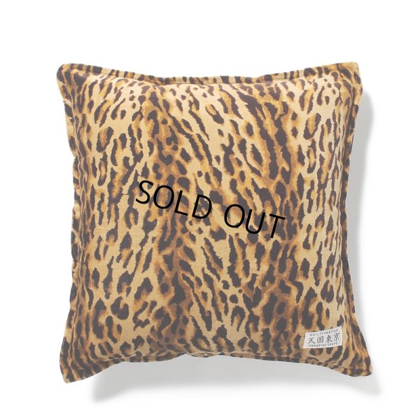 画像1: WACKO MARIA/LEOPARD VELVET CUSHION（BROWN）［レオパードベルベットクッション-23春夏］