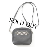 CALEE/Studs leather shoulder pouch（Black）［スタッズレザーショルダーポーチ-23春夏］