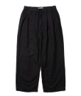 画像1: COOTIE PRODUCTIONS/Garment Dyed Double Cloth 2 Tuck Wide Easy Trousers（Black）［ツータックワイドイージートラウザース-23春夏］ (1)
