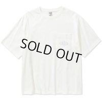 CALEE/Drop shoulder CALEE logo pocket t-shirt（White）［ドロップショルダーポケT-23春夏］