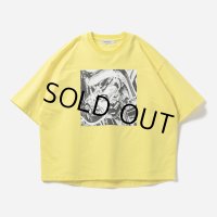 TIGHTBOOTH/BLOND T-SHIRT（Yellow）［プリントT-23春夏］