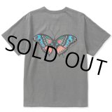 CALEE/×MIHO MURAKAMI Binder neck CL butterfly logo vintage t-shirt（Charcoal） 【40%OFF】［プリントT-23春夏］