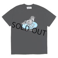 CHALLENGER/HORSE TEE（BLACK）［プリントT-23秋冬］