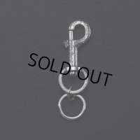 ANTIDOTE BUYERS CLUB/Engraved Key Ring Clip（Silver）