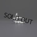 ANTIDOTE BUYERS CLUB/Engraved Cross Ring（Silver）