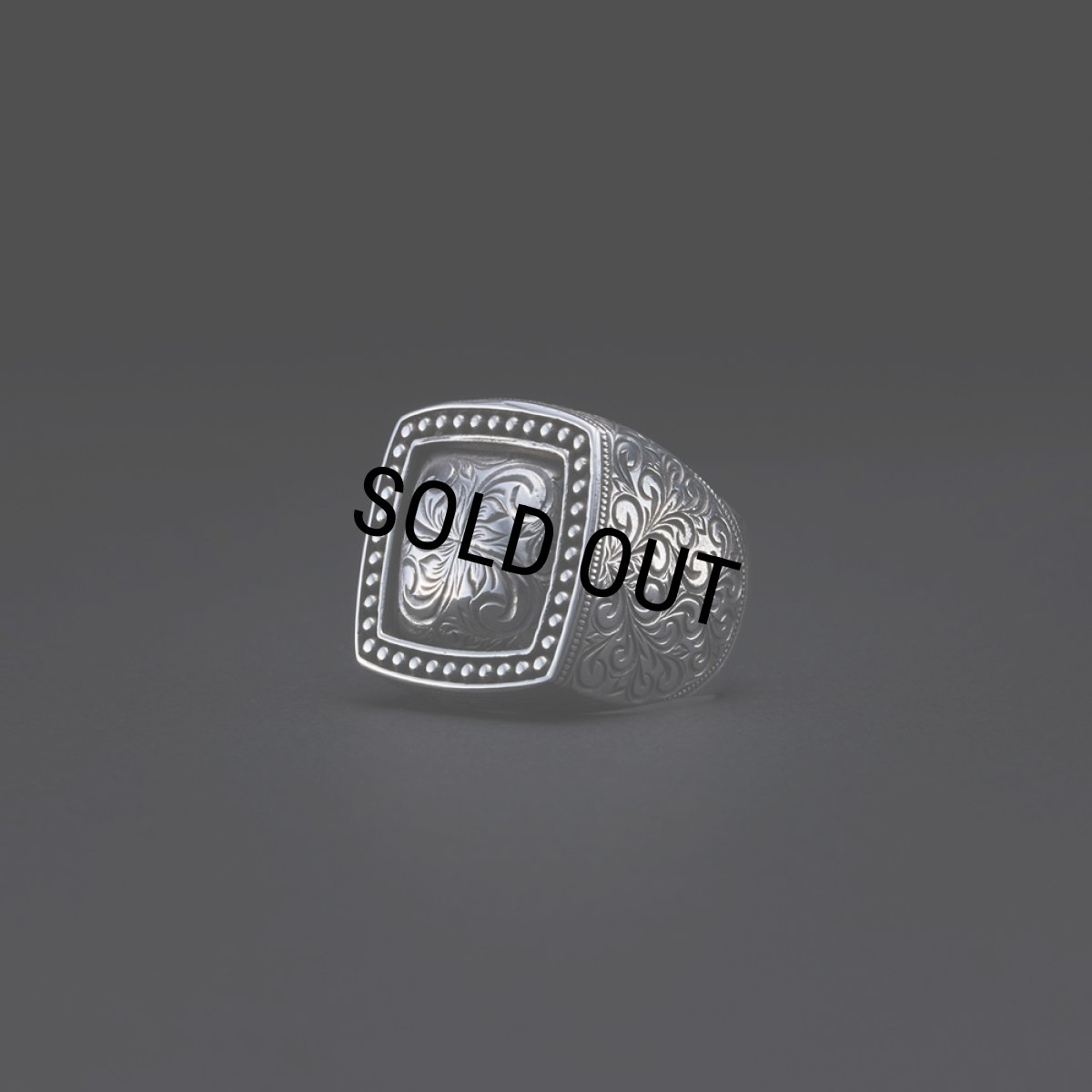 画像1: ANTIDOTE BUYERS CLUB/Engraved Mafia Ring（Silver） (1)