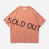TIGHTBOOTH/MARCEL T-SHIRT（Orange） 【40%OFF】［プレーンT-23夏］