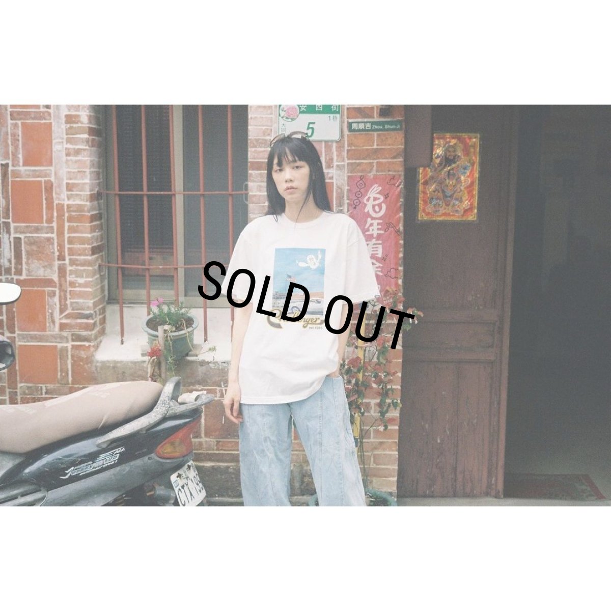 画像4: CHALLENGER/CLOUDS TEE（BLACK）［プリントT-23秋冬］ (4)