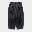 画像1: TIGHTBOOTH/HERRINGBONE BALLOON PANTS II（Black） 【20%OFF】［ヘリンボーンバルーンパンツ-23秋冬］ (1)