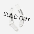 TIGHTBOOTH/LABEL LOGO HIGH SOCKS（White）［ラベルロゴハイソックス-23秋冬］
