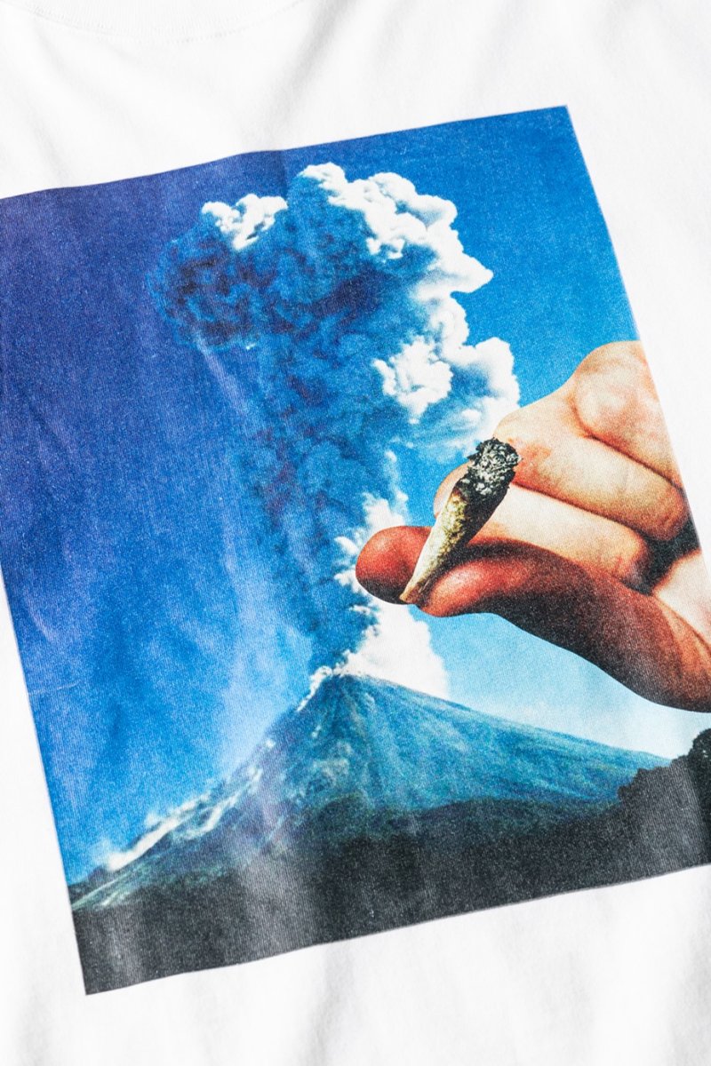 画像3: 【40%OFF】TIGHTBOOTH/VOLCANO L/S T-SHIRT（White）［プリント長袖T-23秋冬］