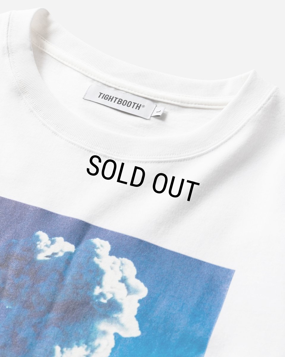 画像2: 【40%OFF】TIGHTBOOTH/VOLCANO L/S T-SHIRT（White）［プリント長袖T-23秋冬］ (2)