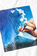 画像3: 【40%OFF】TIGHTBOOTH/VOLCANO L/S T-SHIRT（White）［プリント長袖T-23秋冬］ (3)