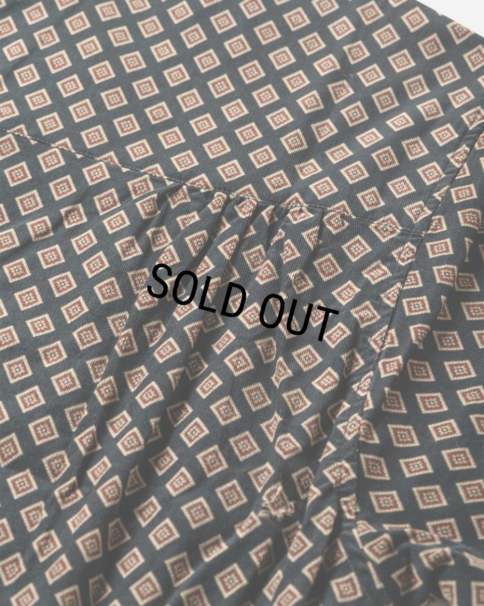 画像10: TIGHTBOOTH/RHOMBUS CORDUROY LS SHIRT（Black）［コーデュロイシャツ-23秋冬］ (10)