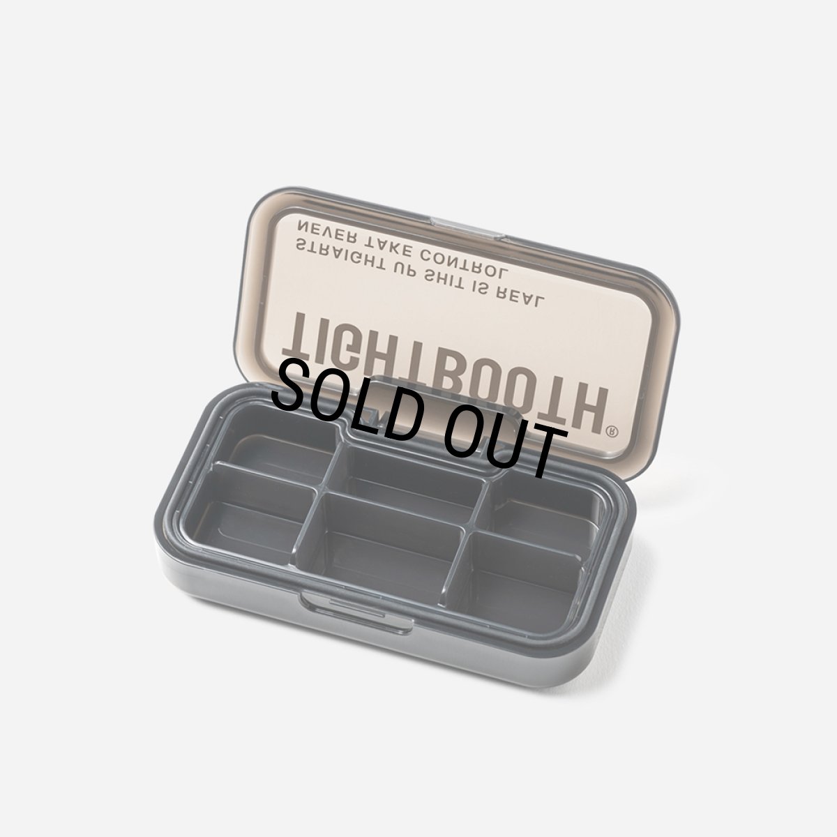画像2: TIGHTBOOTH/COMPACT PILL CASE（Clear Black）［コンパクトピルケース-23秋冬］ (2)