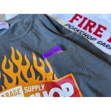 画像6: PORKCHOP/FIRE BLOCK POCKET TEE（ASH BLACK）［プリントポケT-23秋冬］ (6)