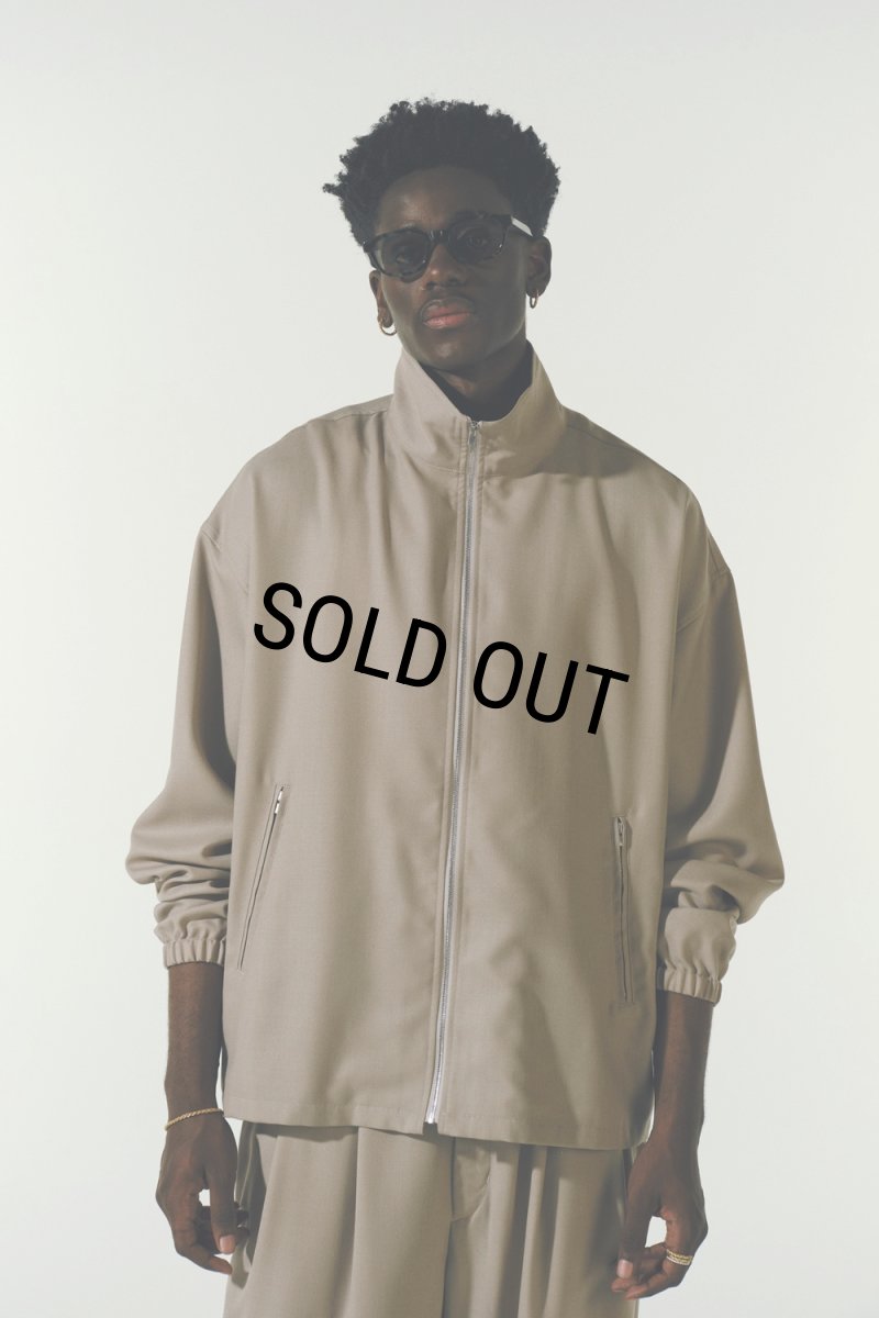 画像3: COOTIE PRODUCTIONS/T/W Gabardine Stand Collar Zip Up Jacket（Taupe）［T/WスタンドカラージップアップJKT-23秋冬］ (3)