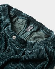 画像4: TIGHTBOOTH/KNIT CORD BALLOON PANTS（Forest） 【20%OFF】［コーデュロイバルーンパンツ-23秋冬］ (4)