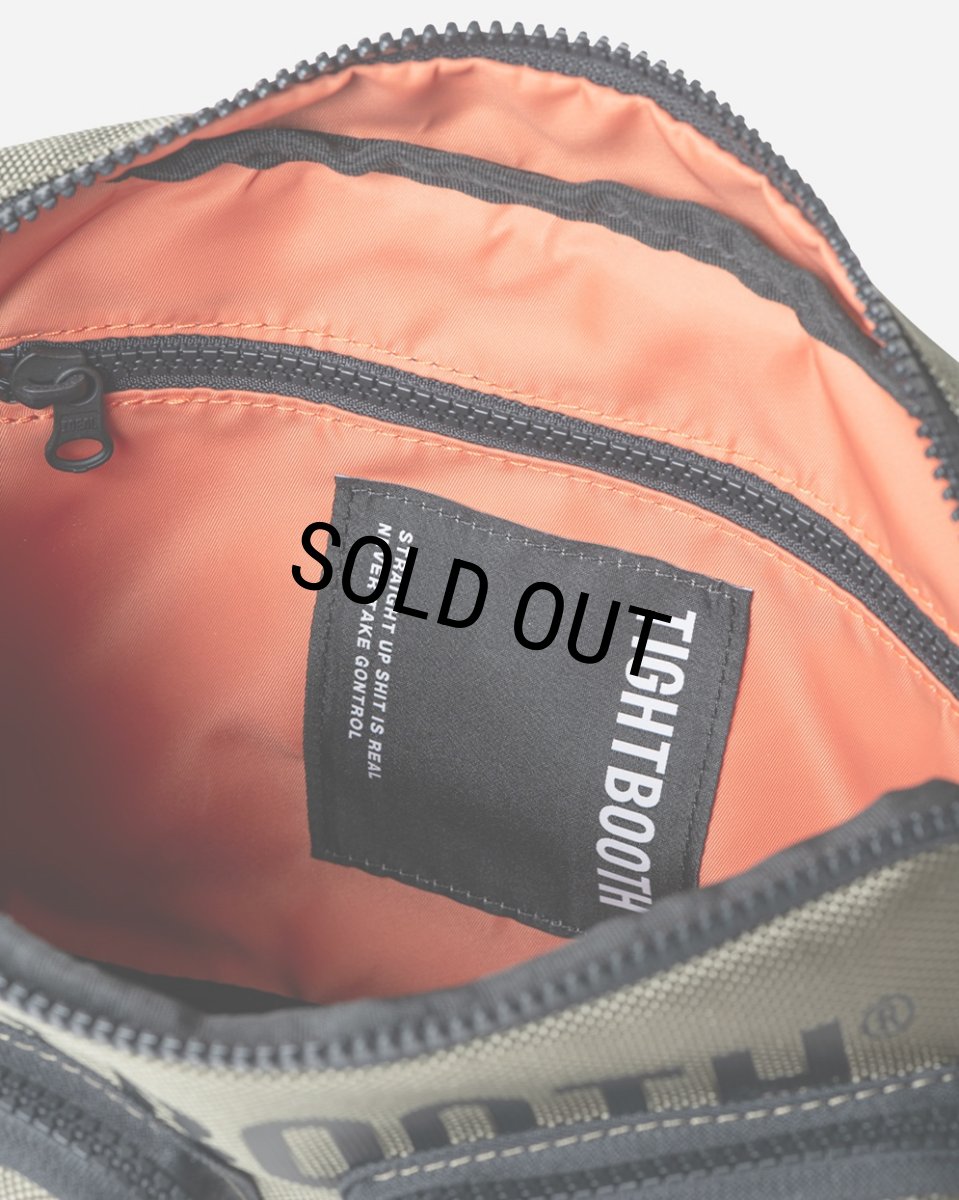 画像10: TIGHTBOOTH/TRIPLE POCKET SACOCHE（Khaki）［サコッシュ-23秋冬］ (10)