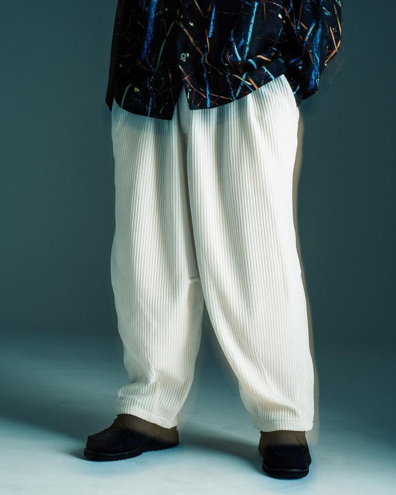 画像3: TIGHTBOOTH/KNIT CORD BALLOON PANTS（White）［コーデュロイバルーンパンツ-23秋冬］