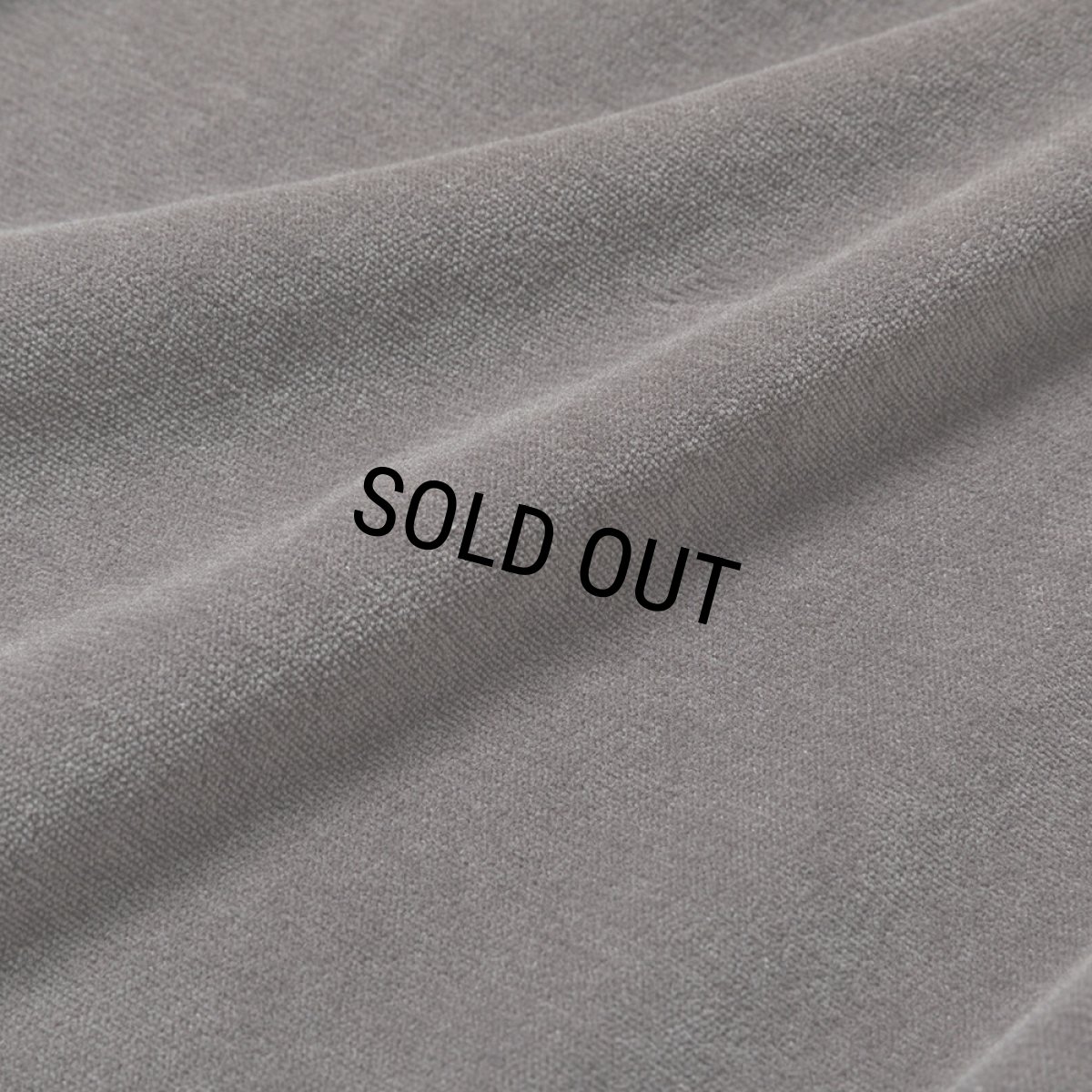 画像5: CALEE/EMBROIDERY VELOUR CREW NECK SW（CHARCOAL）［ベロアクルーネック-23秋冬］ (5)