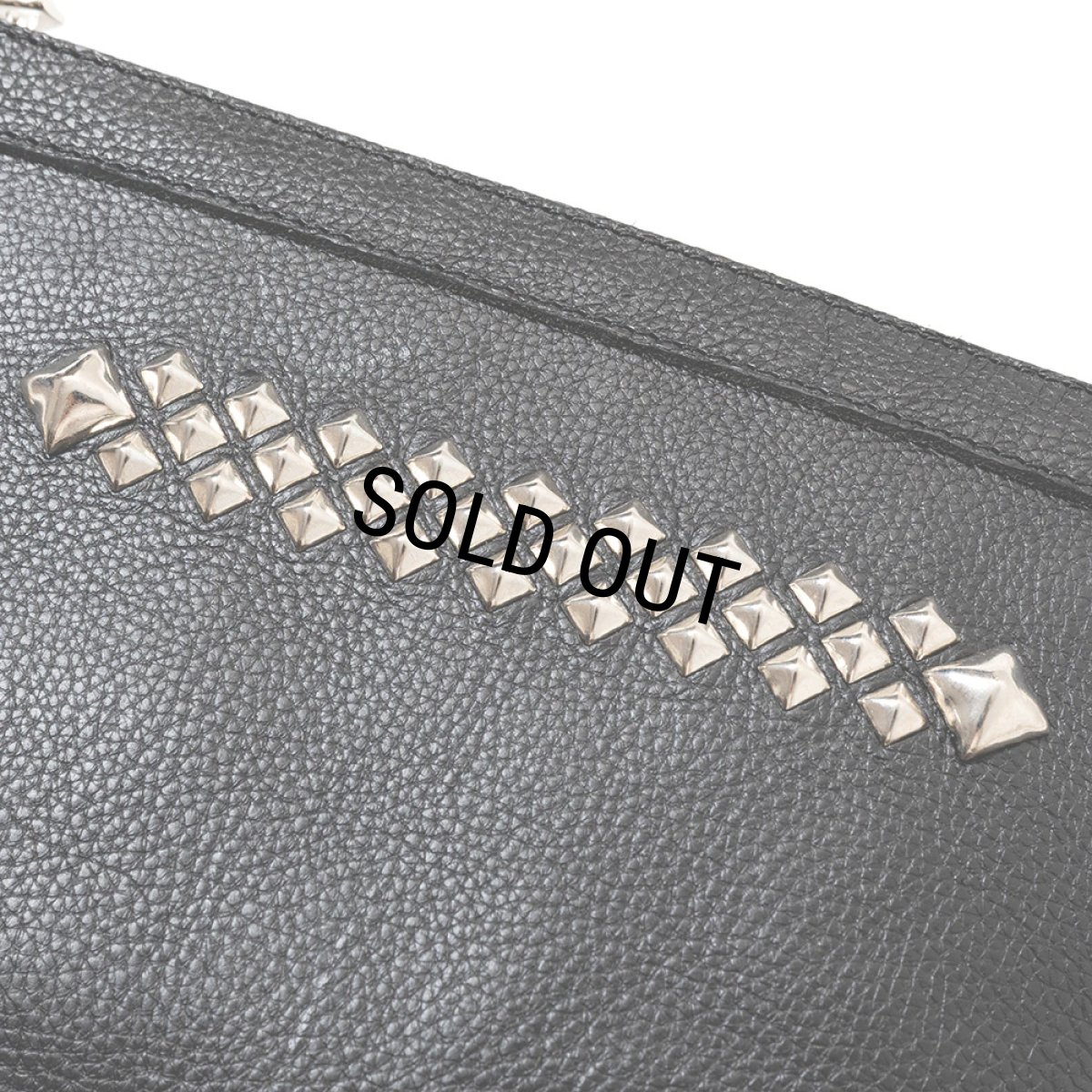 画像3: CALEE/STUDS LEATHER BODY BAG（BLACK）［スタッズレザーボディーバッグ-23秋冬］ (3)