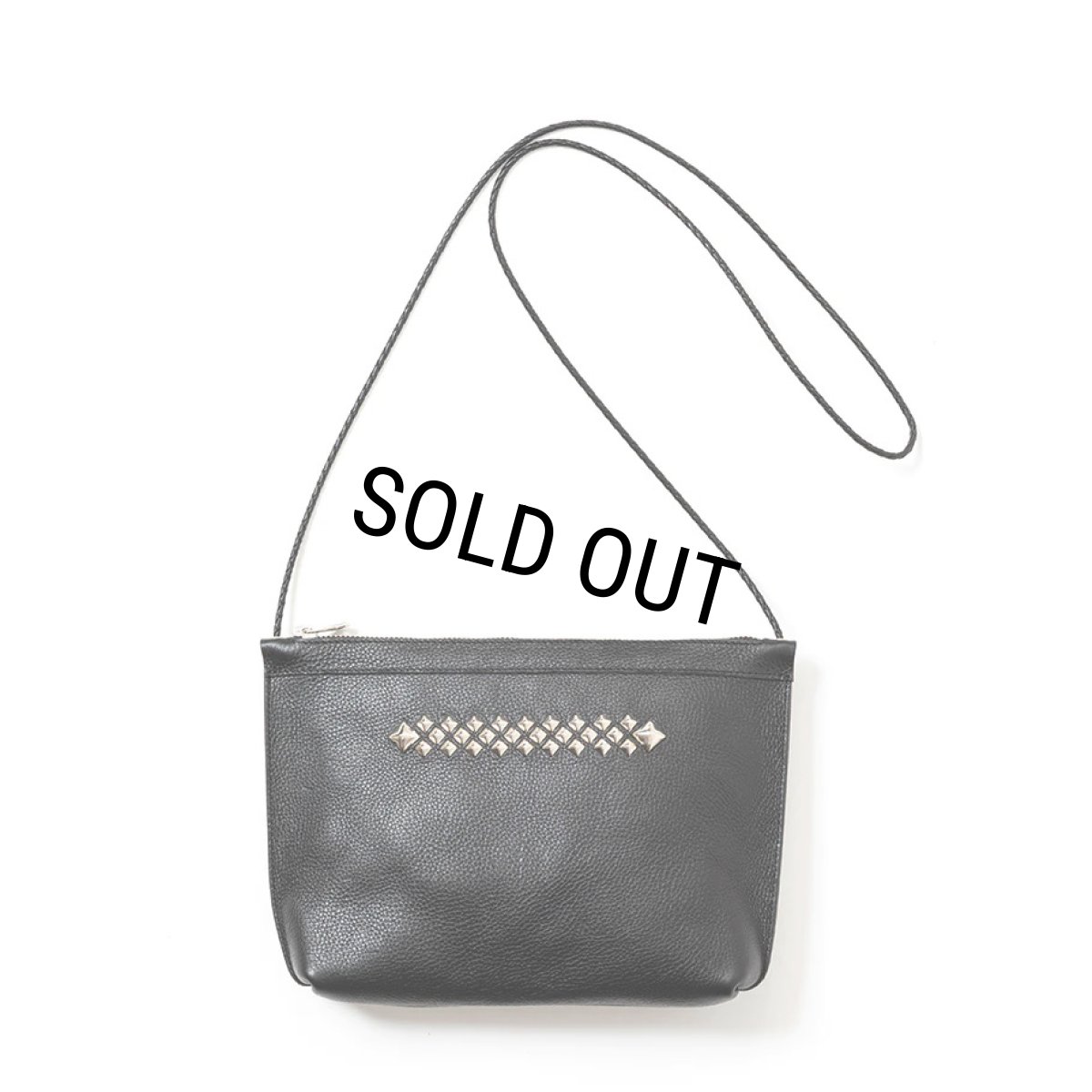 画像1: CALEE/STUDS LEATHER BODY BAG（BLACK）［スタッズレザーボディーバッグ-23秋冬］ (1)