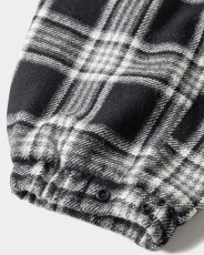 画像8: TIGHTBOOTH/PLAID FLANNEL SWING TOP（Black） 【30%OFF】［チェックフランネルスウィングトップ-23秋冬］ (8)