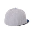 画像2: CHALLENGER/SCRIPT BASEBALL CAP（GRAY/NAVY）［スクリプトB.Bキャップ-24春夏］ (2)