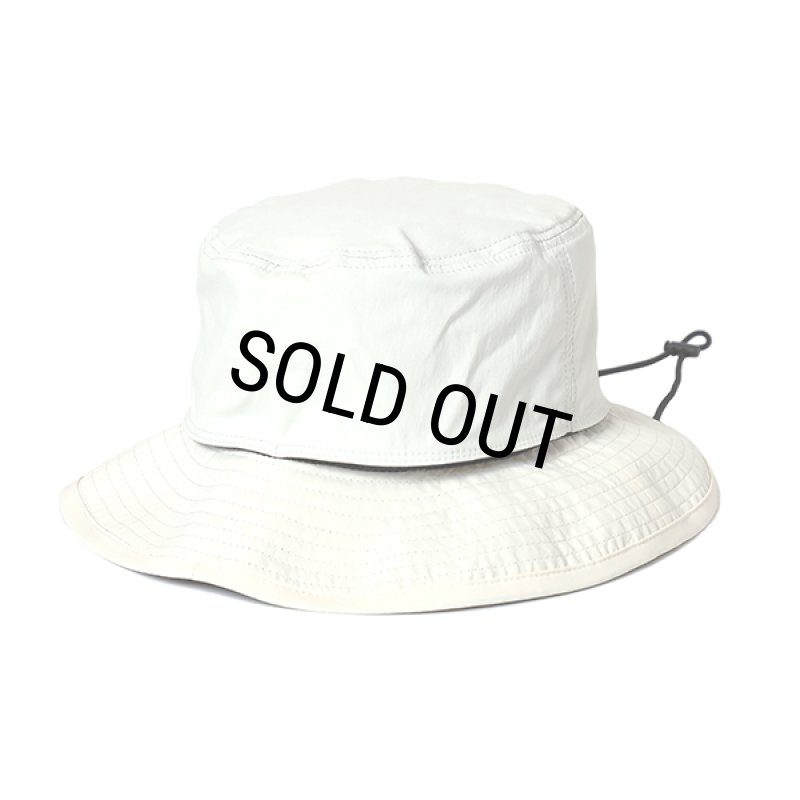 CHALLENGER/BEACH BUCKET HAT（WHITE）［ビーチバケットハット