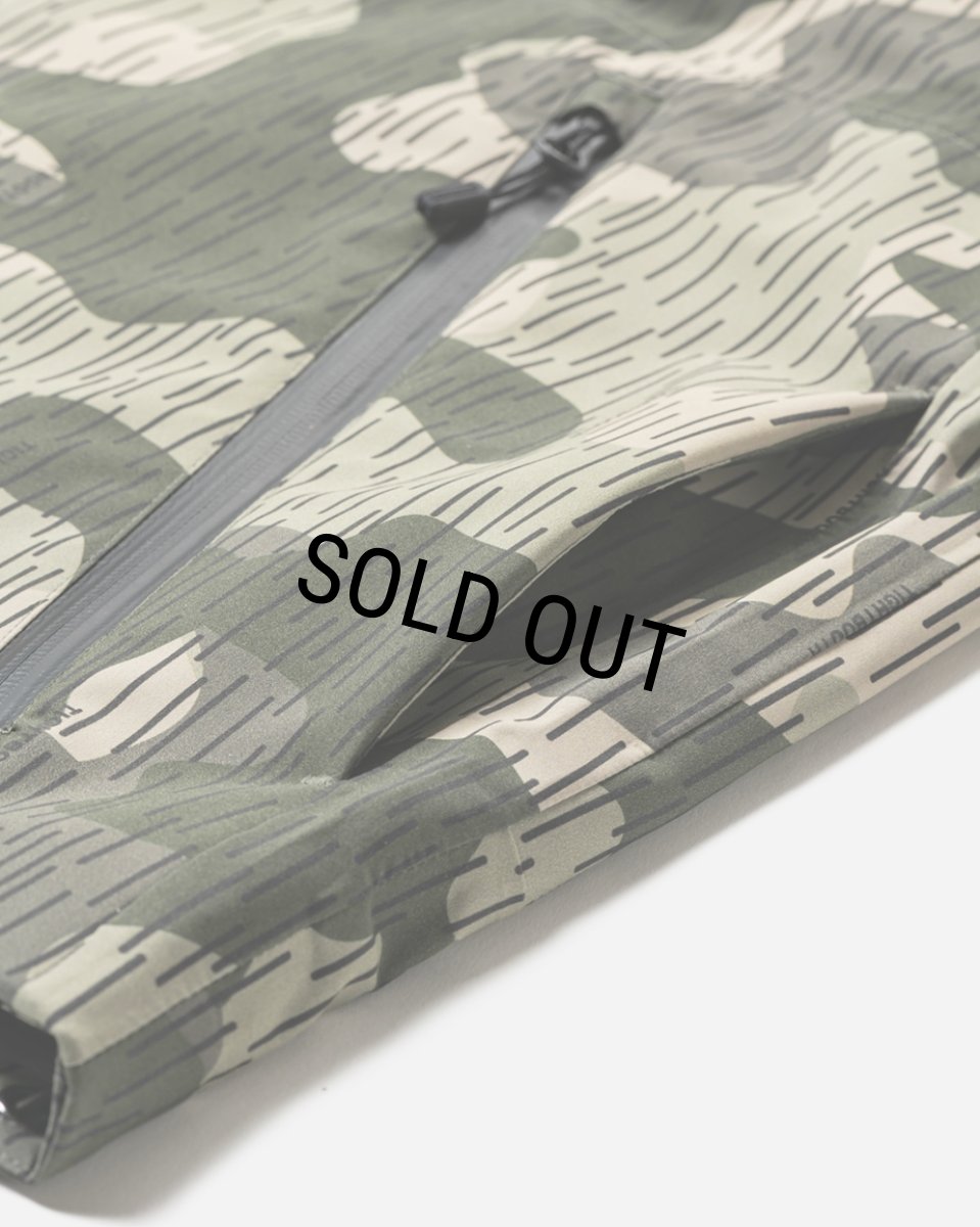 画像8: TIGHTBOOTH/RAIN CAMO 3 LAYER MOUNTAIN PARKA（Camo） 【30%OFF】［レインカモ3レイヤーマウンテンパーカー-23秋冬］ (8)