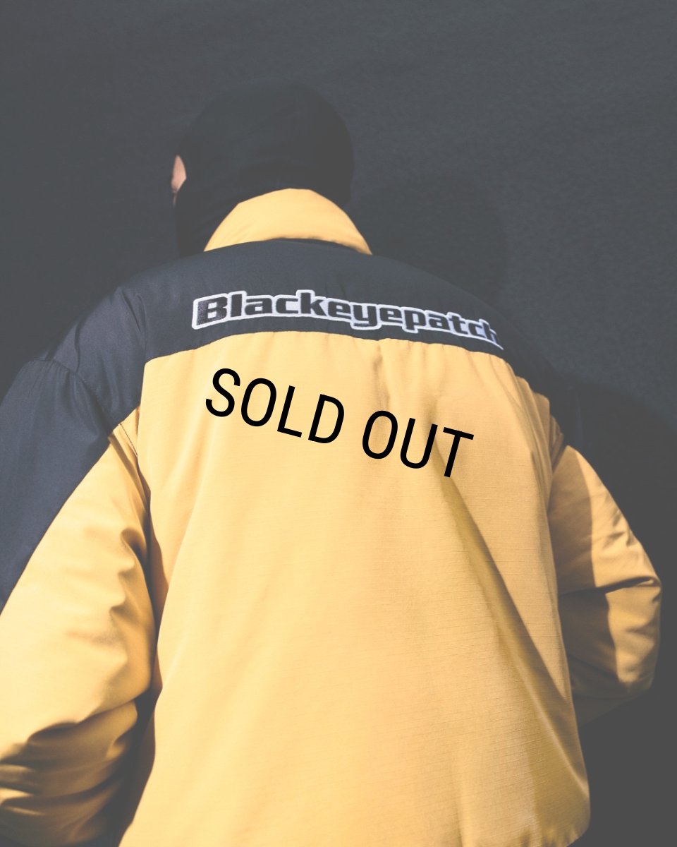 画像4: BlackEyePatch/2 TONE NYLON PUFFER JACKET(YELLOW) (4)