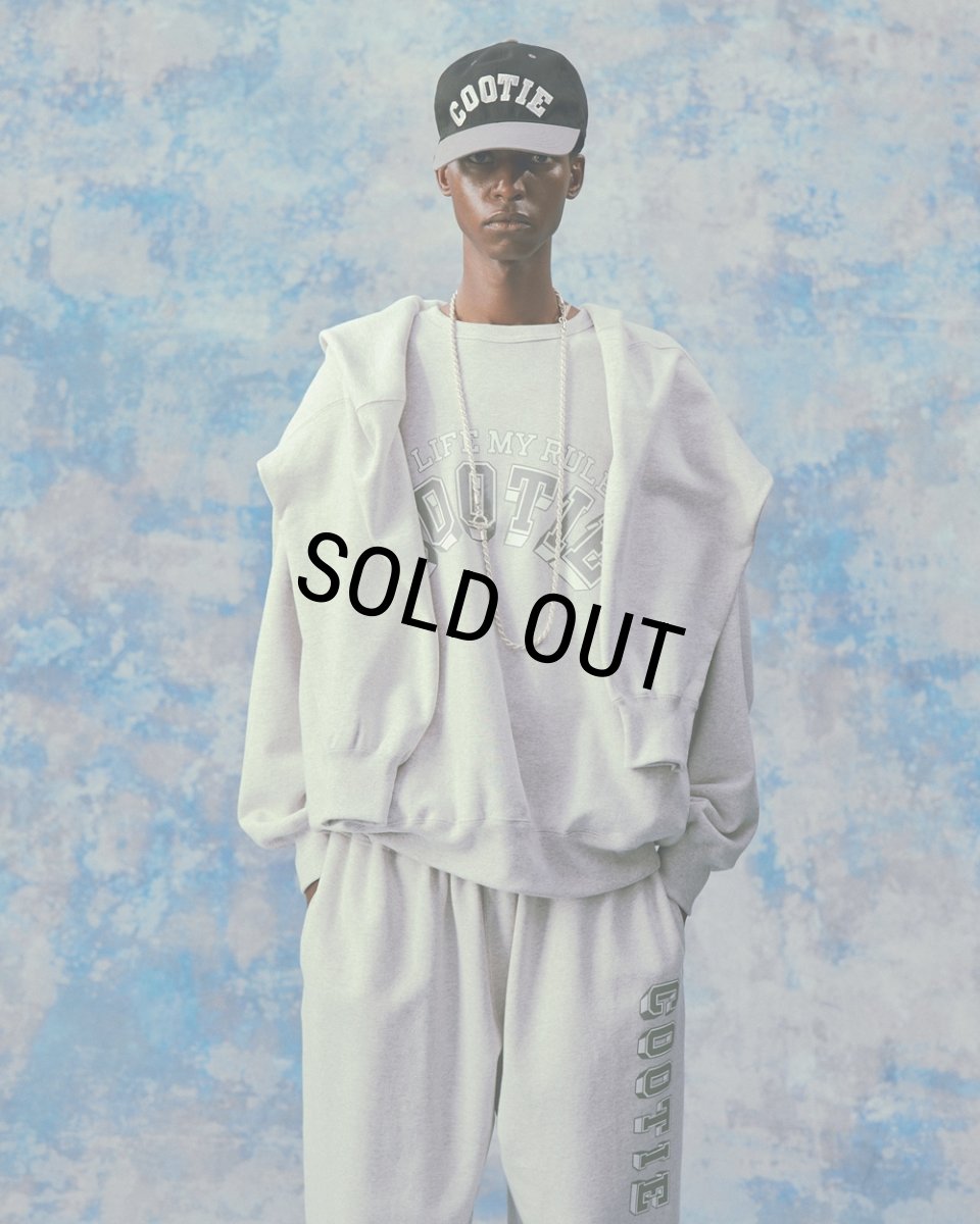 画像4: COOTIE PRODUCTIONS/Open End Yarn Print Sweat Crew（Oatmeal）［スウェットクルー-24春夏］ (4)