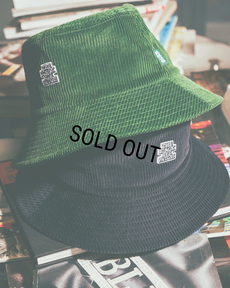 画像3: BlackEyePatch/SMALL OG LABEL BUCKET HAT（NAVY） (3)