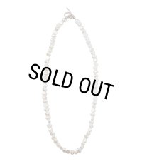 COOTIE PRODUCTIONS/Distortion Pearl Necklace（White）［ディストーションパールネックレス-24春夏］