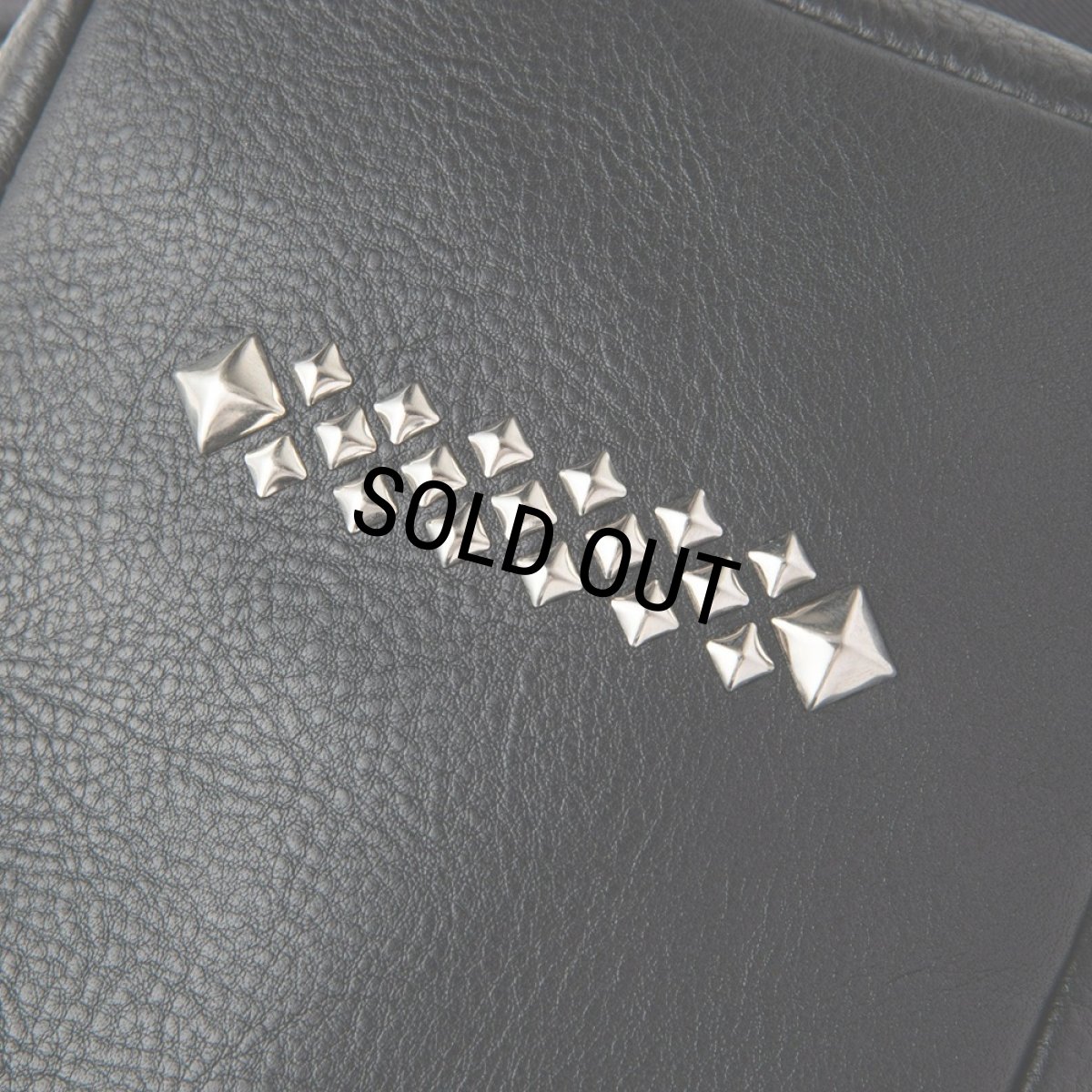 画像6: CALEE/STUDS LEATHER SHOULDER POUCH ＜TYPE A＞（BLACK）［スタッズレザーショルダーポーチ-24春夏］ (6)