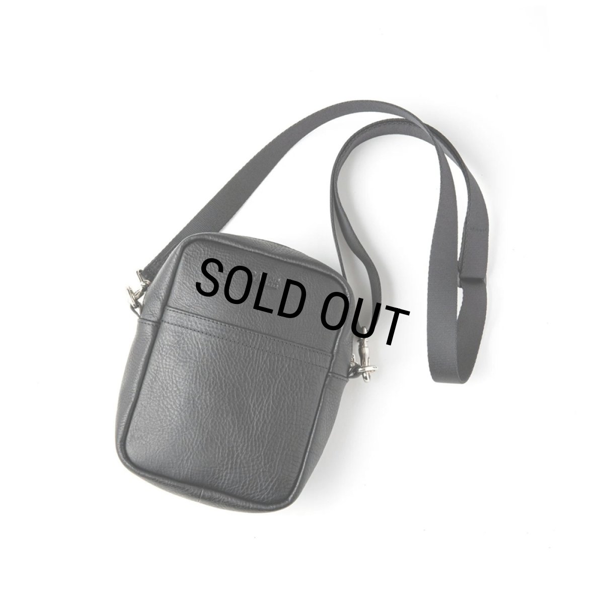 画像2: CALEE/STUDS LEATHER SHOULDER POUCH ＜TYPE A＞（BLACK）［スタッズレザーショルダーポーチ-24春夏］ (2)