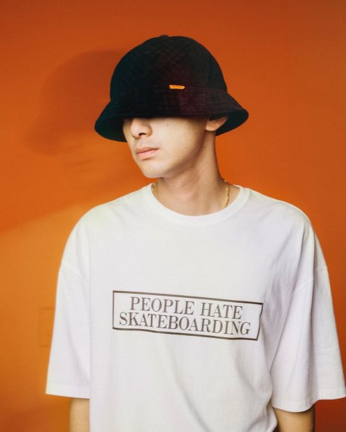 他の写真2: TIGHTBOOTH/PEOPLE HATE SKATE T-SHIRT（White）［プリントT-24春夏］