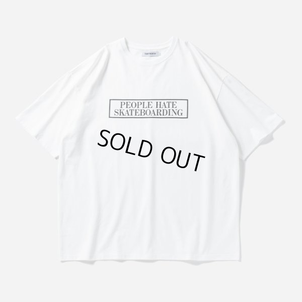 画像1: 【30%OFF】TIGHTBOOTH/PEOPLE HATE SKATE T-SHIRT（White）［プリントT-24春夏］