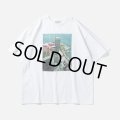 【30%OFF】TIGHTBOOTH/JENGA T-SHIRT（White）［プリントT-24春夏］