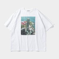 【30%OFF】TIGHTBOOTH/JENGA T-SHIRT（White）［プリントT-24春夏］